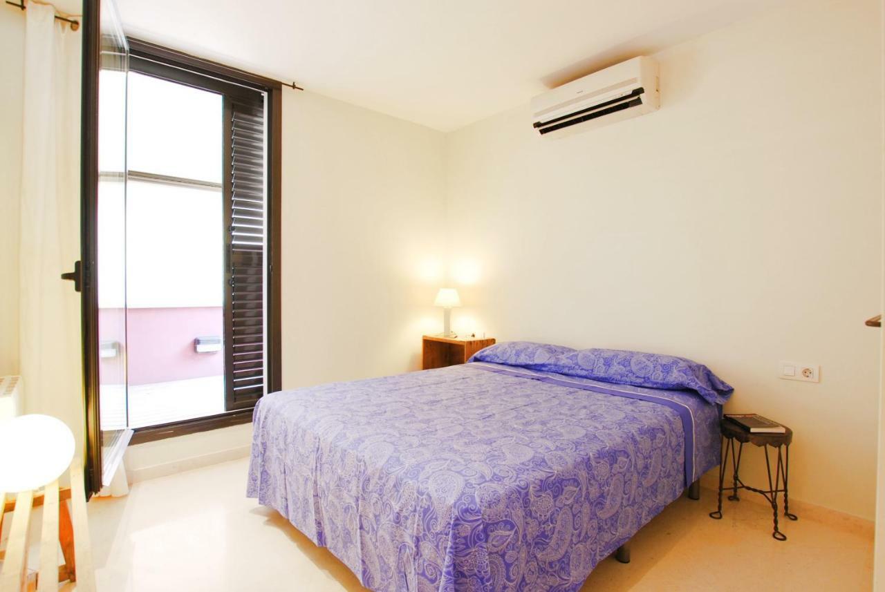Апартаменты Blue Fridge Apartmen - Blue Fridge Apartmen - Ideal For Couples, Near Beach And Well Connected Виласар-де-Мар Экстерьер фото
