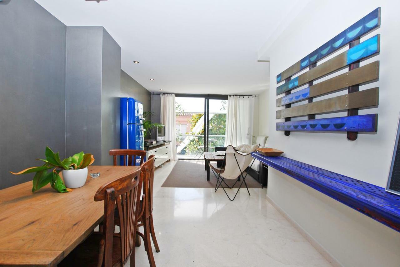 Апартаменты Blue Fridge Apartmen - Blue Fridge Apartmen - Ideal For Couples, Near Beach And Well Connected Виласар-де-Мар Экстерьер фото